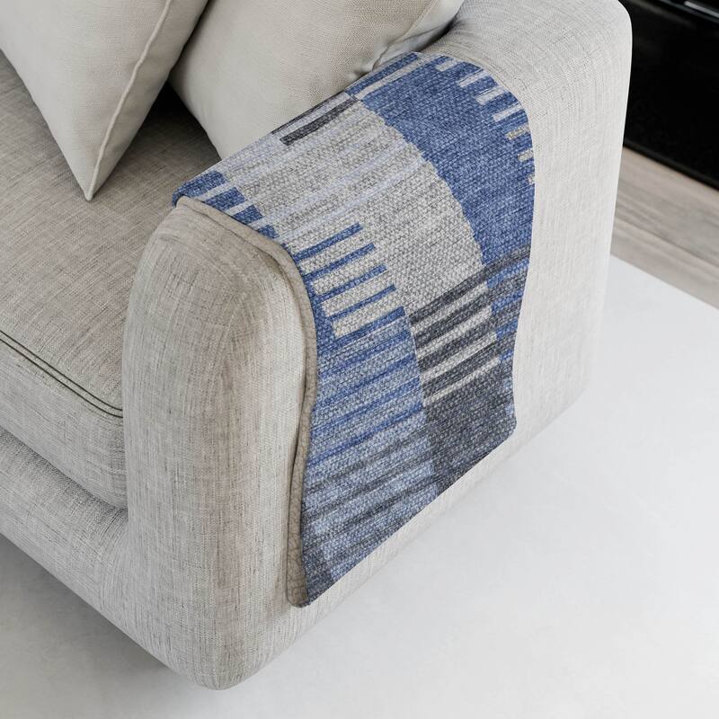 Premium Machine Washable Contemporary Sherpa Throw Blanket - Blue - 4'2" x 5'10"