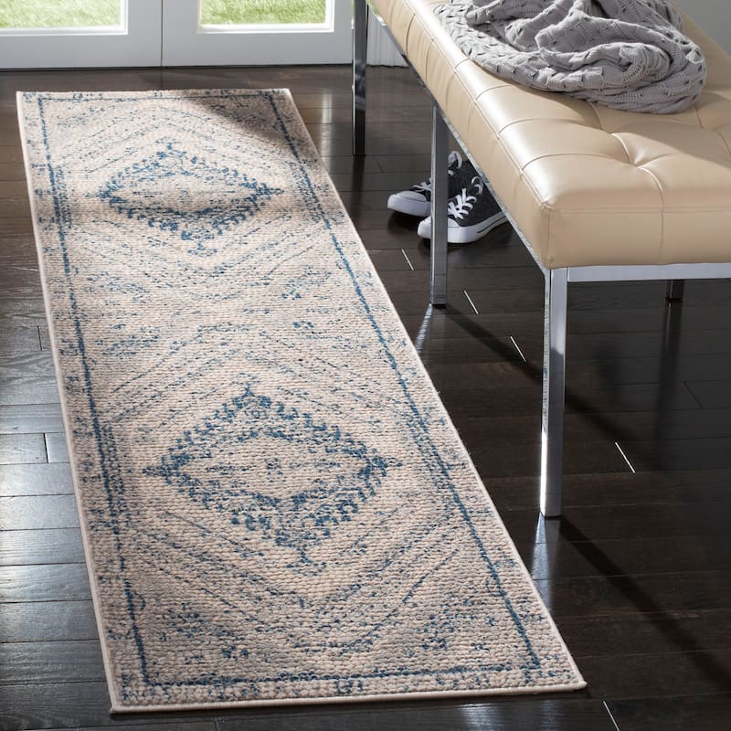 SAFAVIEH Marseille Stoyna Oriental Rug - 2' x 8' Runner - Navy/Ivory