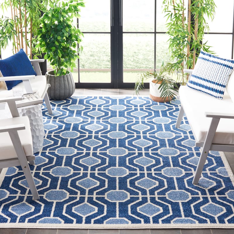SAFAVIEH, Amherst Mounah Modern Rug