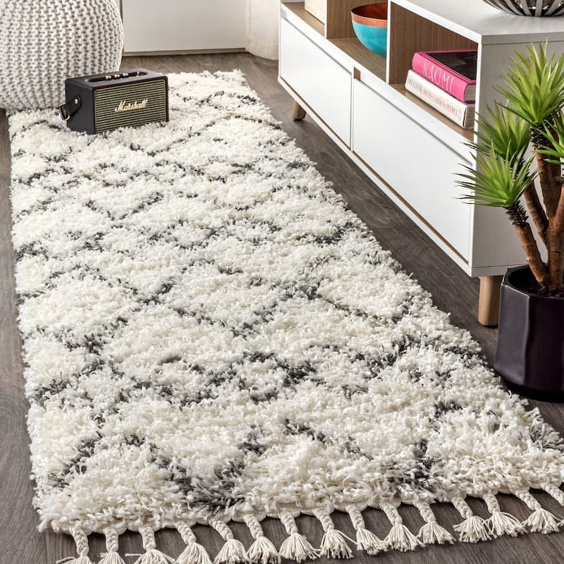 JONATHAN Y Modern Shag Plush Tassel Moroccan Tribal Geometric Trellis Area Rug