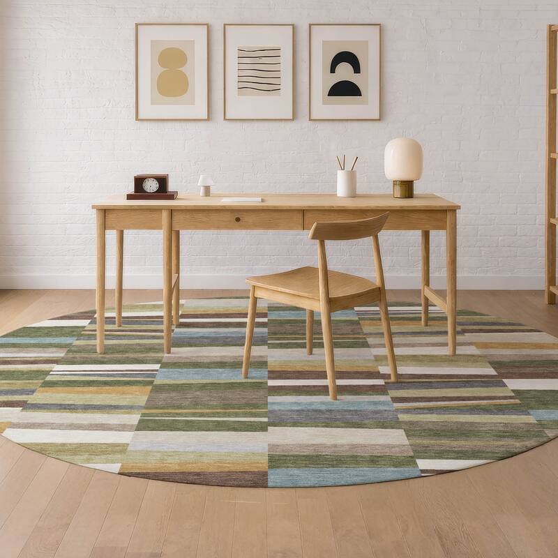 Machine Washable Indoor/ Outdoor Modern Antonito Chantille Rug