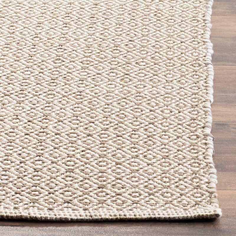 SAFAVIEH Montauk Glyn Handmade Cotton Area Rug