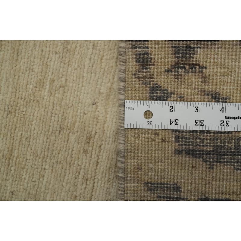 Hand Knotted Oriental 100% Wool Carpet Modern Abstract Multi-Colored Modern Area Rug - 7' 10'' X 5' 1''