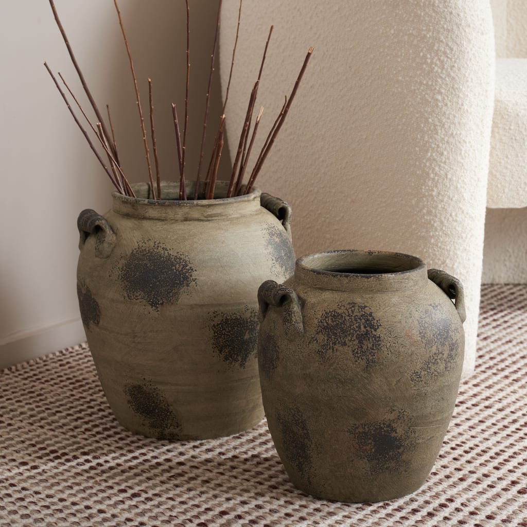 SAFAVIEH Home Rhodes Weathered Grey Handcrafted Terracotta Vase Set of 2