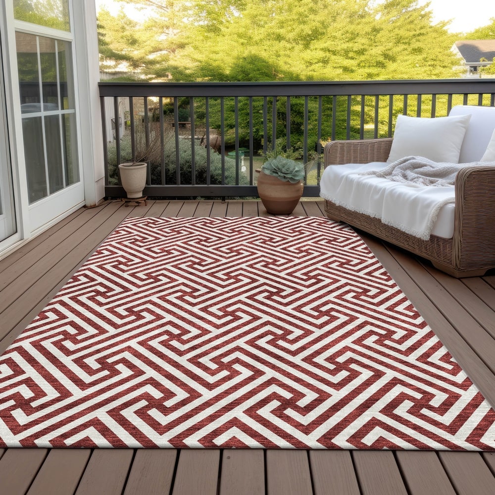 Machine Washable Indoor/ Outdoor Chantille Modern Geo Rug