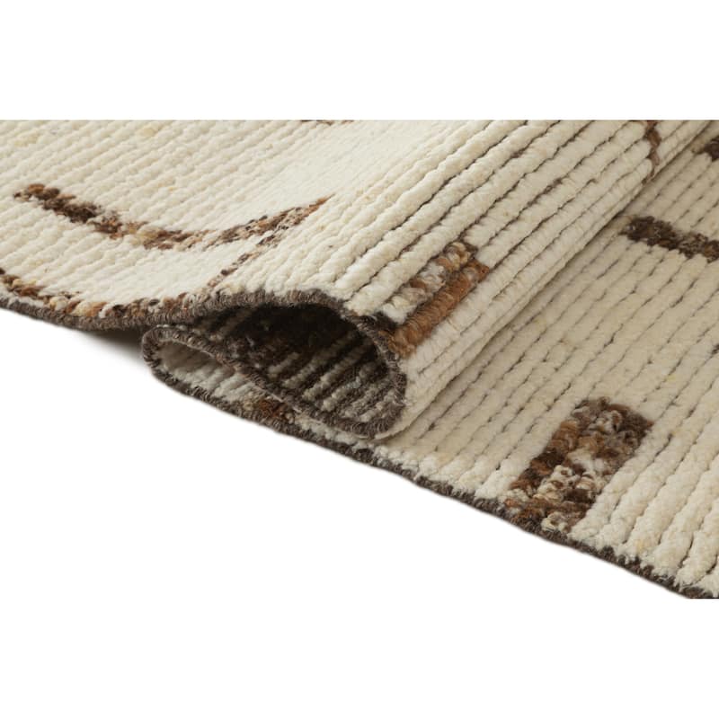 Terra by Obeetee Atlas Peak White Rug