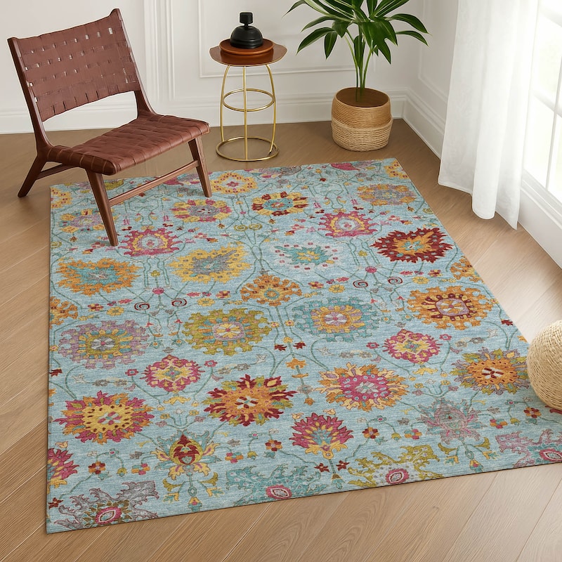 Machine Washable Indoor/ Outdoor Traditional Kashan Chantille Rug