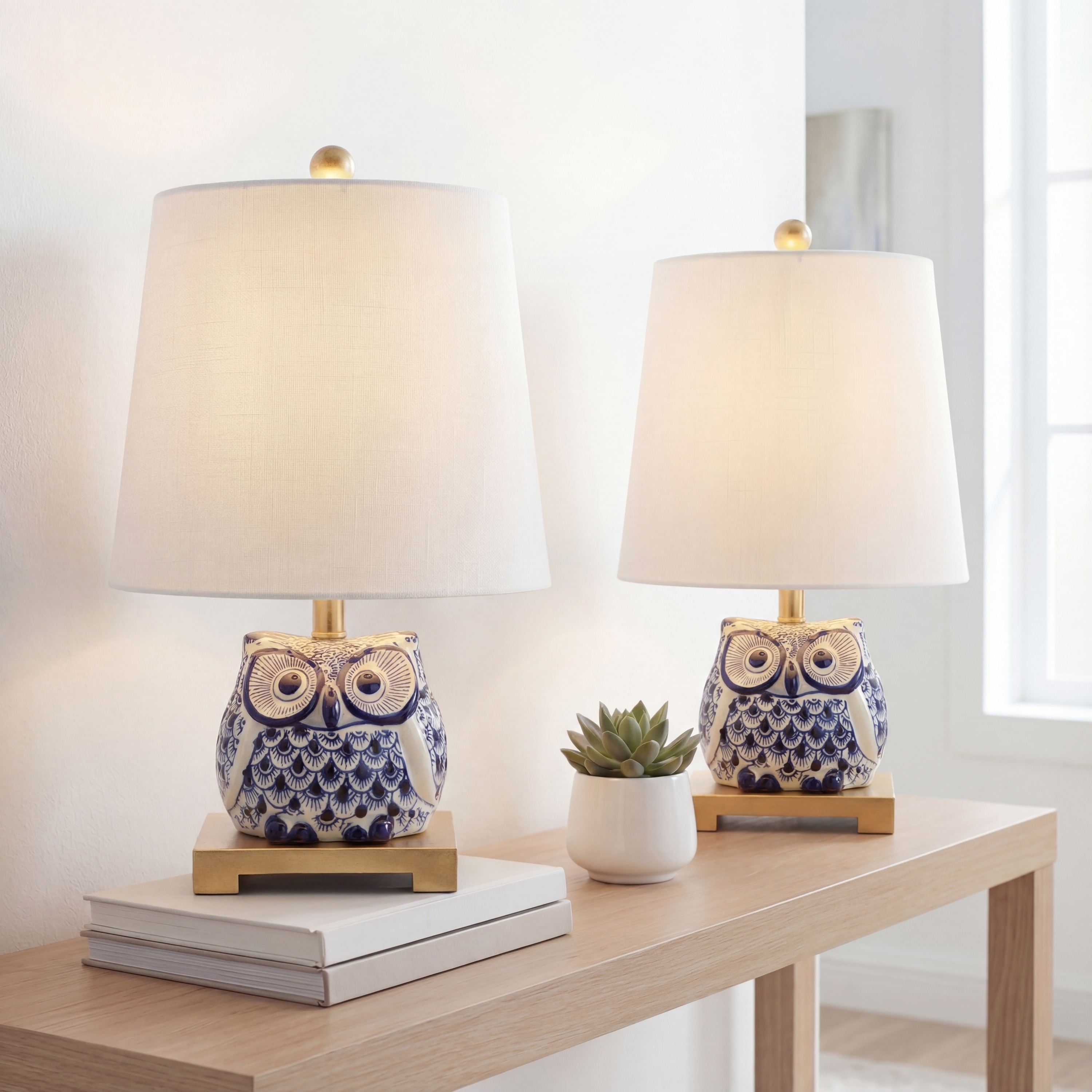 JONATHAN Y Tiki 16" Ceramic Mini Table Lamp, Blue/White (Set of 2)