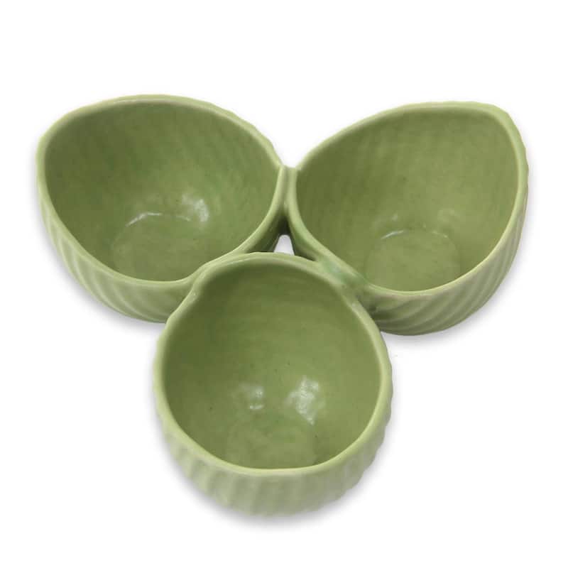 Novica Handmade Jungle Banana Leaf Ceramic Snack Bowl