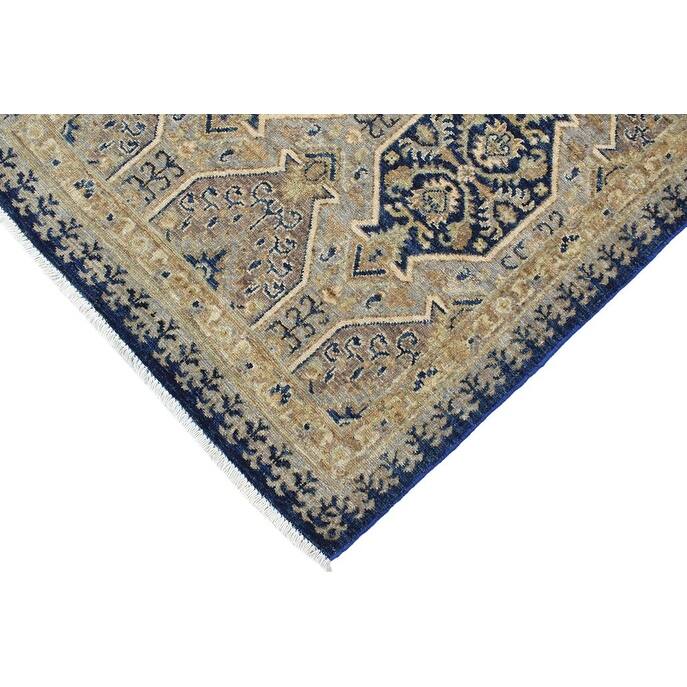 Classic Ziegler Sharyn Blue Beige Hand-knotted Wool Rug - 3'0" x 5'10"