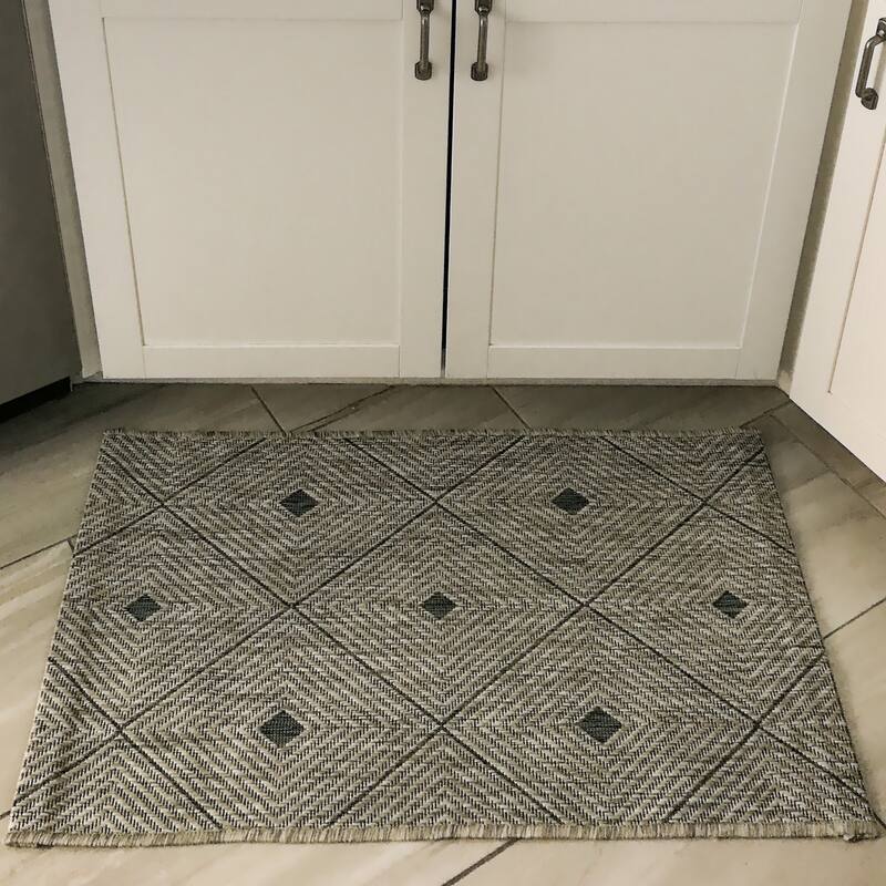 Sevita Sadie Contemporary Geometric Blue/Gray Durable Performance Indoor/Outdoor Area Rug