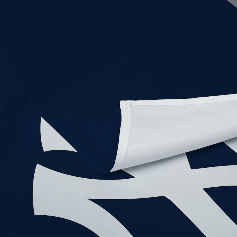 MLB Premium Yankees Printed Wall Hanging - 34"x40"