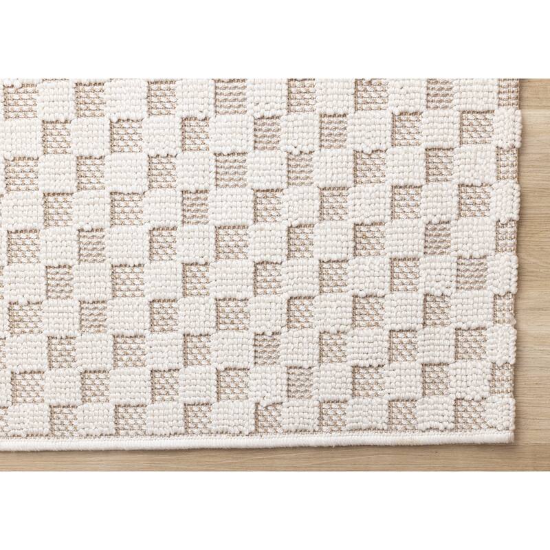 Small Checkered Textured Looped Rug in Cream