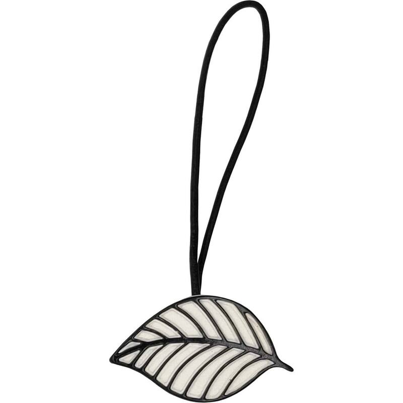 Magnetic Curtain Tieback - Stylish Leaf Design in Resin