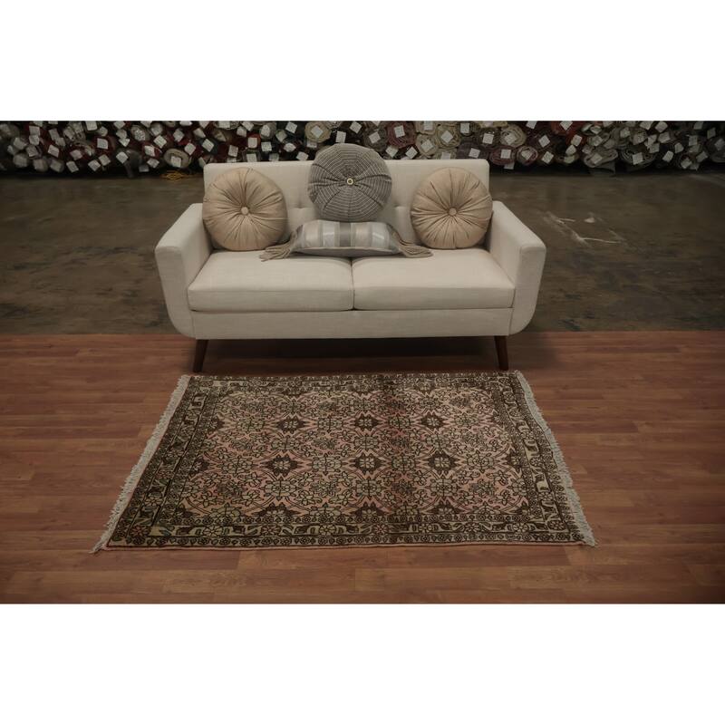 Hand Knotted Oriental 100% Wool Carpet Traditional All-Over Pink Varamin Area Rug - 5' 0'' X 3' 6''