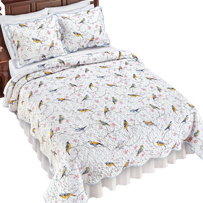 Lovely Blue Bird Floral Scalloped Quilt with Reversible Light Blue Design