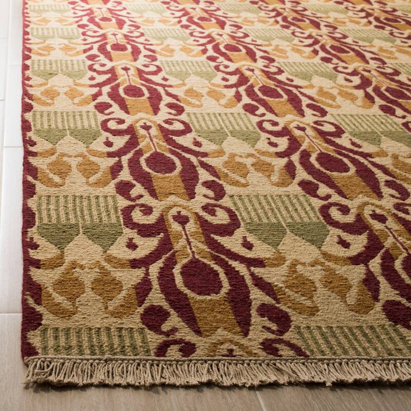 SAFAVIEH Couture Hand-knotted Spelca Modern Wool Rug
