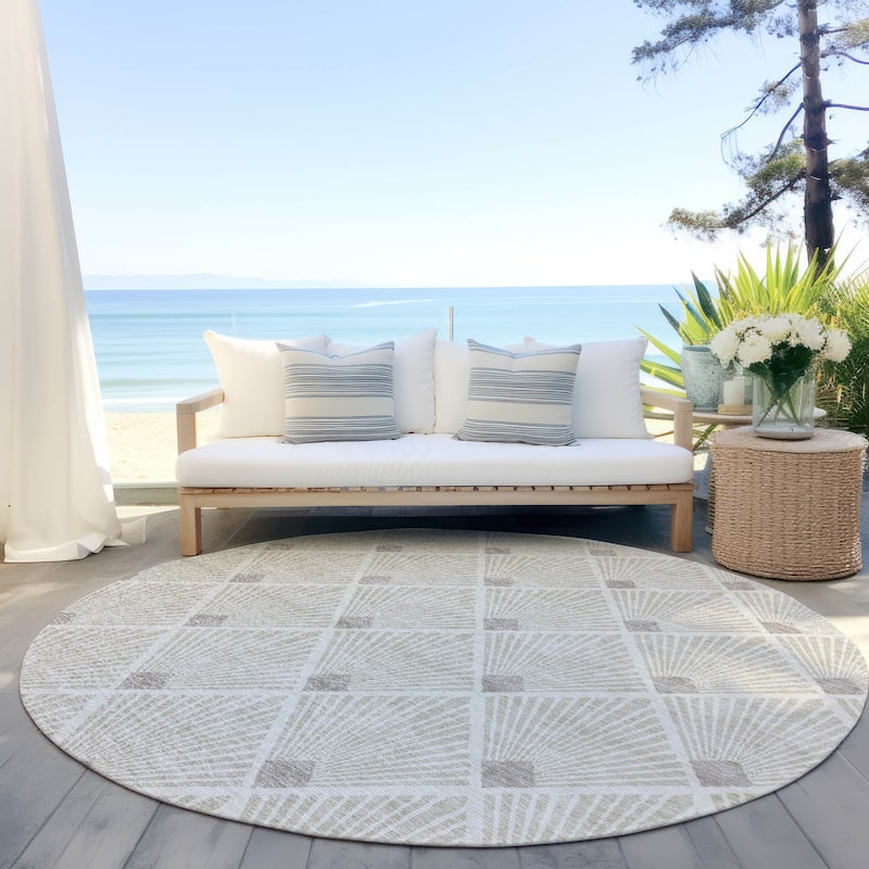 Machine Washable Indoor/ Outdoor Chantille Modern Shells Rug - Beige - 8' x 8'