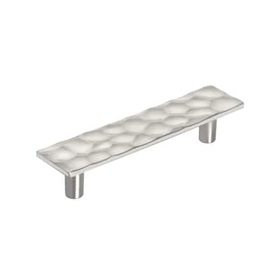 Kamari 3-3/4 in (96 mm) Center-to-Center Satin Nickel Cabinet Pull - 3.75