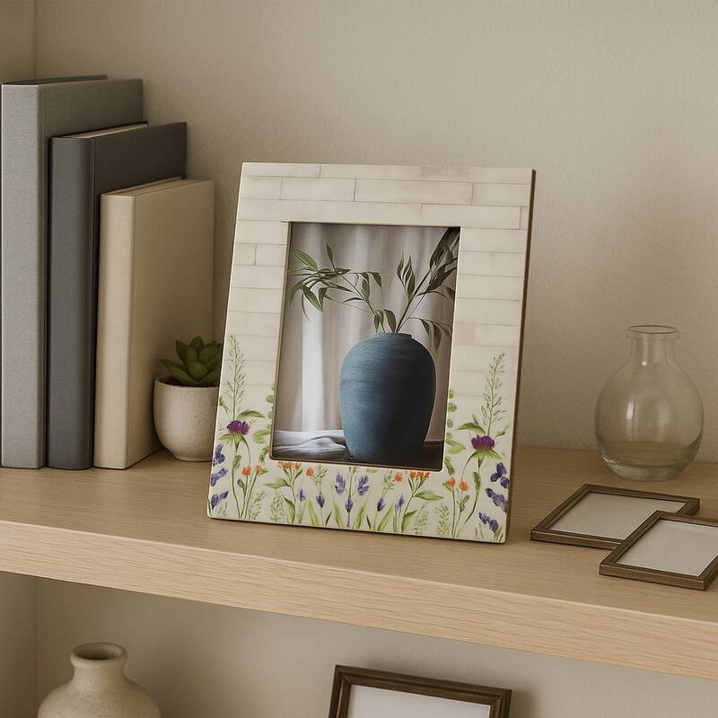 Wood Resin Flower Field Picture Frames - Ivory