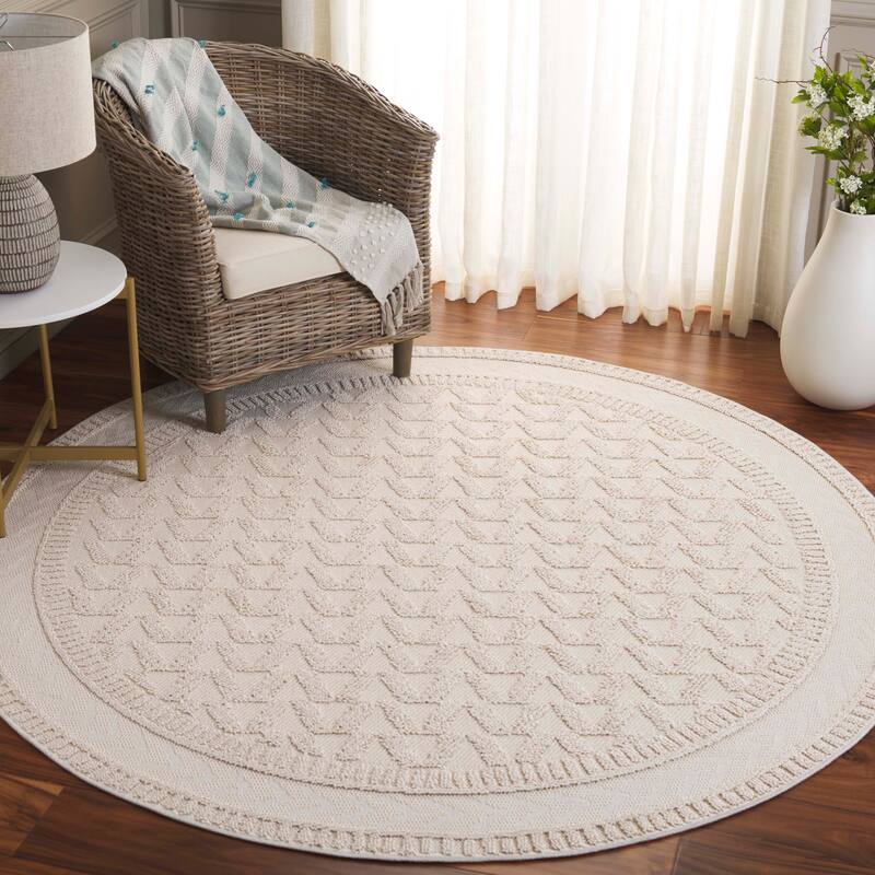 SAFAVIEH Paros Eryka Rug - 6'7" Round - Ivory