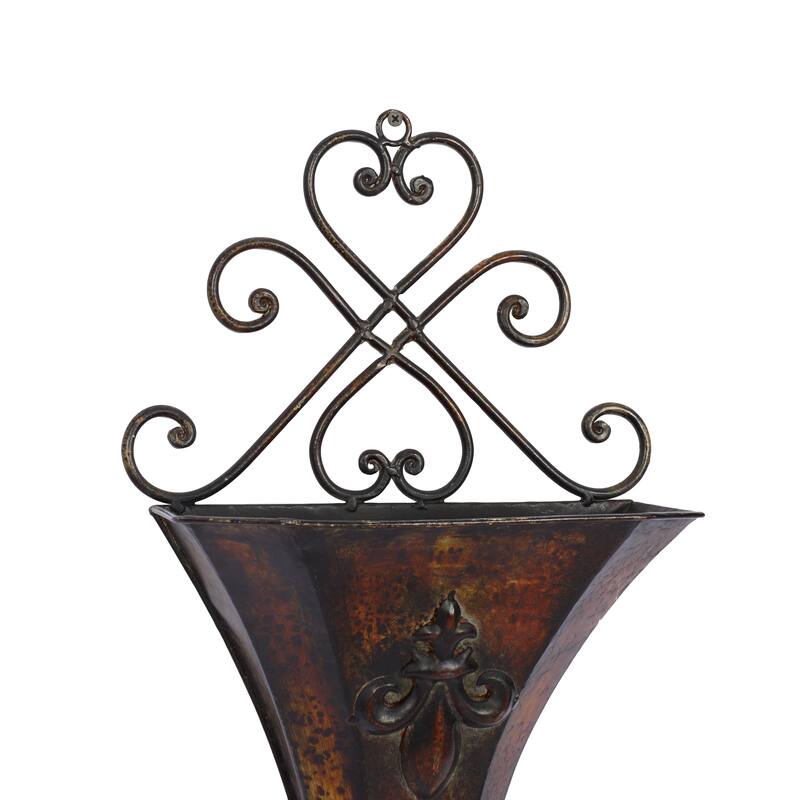 Brown Metal Indoor Outdoor Weathered Hanging Scroll Indoor Outdoor Wall Planter with Fleur-De-Lis Accent (Set of 2)