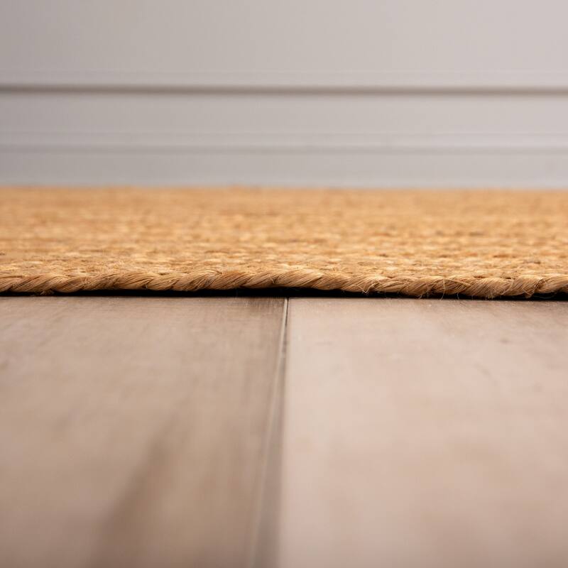 Alora Decor Zenon Tone on Tone Solid Jute Area Rug