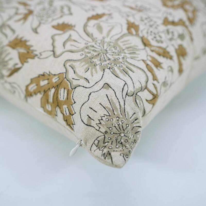 Fabdivine Farmhouse Living Room Pillowcase Floral 22x22, Papaya Leaf