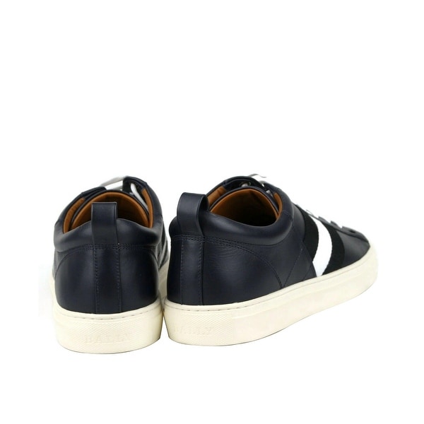 navy blue casual sneakers