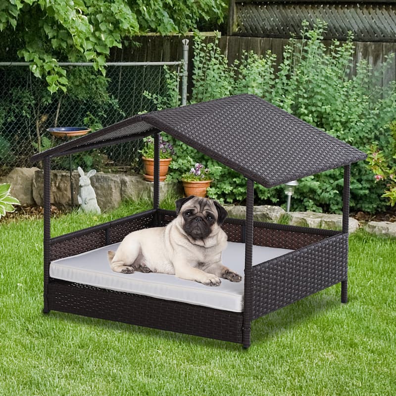 PawHut Wicker Dog House Raised Rattan Bed for Indoor/Outdoor - Brown, Cream