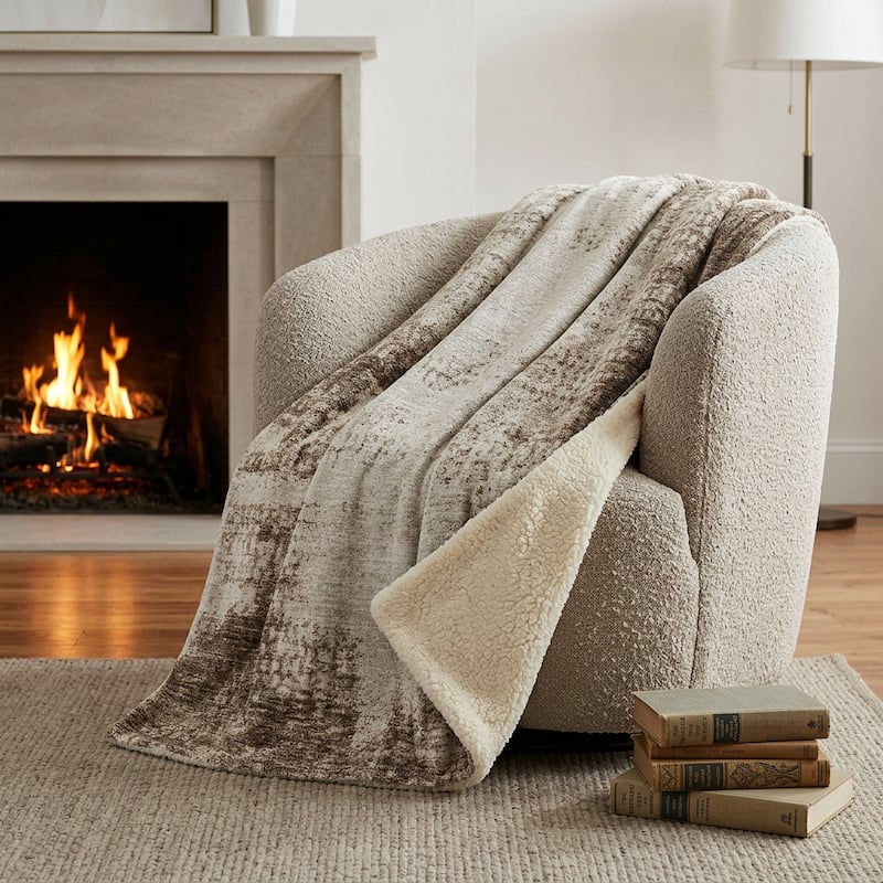 HomeRoots 50" X 70" Brown And Beige Abstract Polyester Woven Plush Throw Blanket - Throw - Beige/Brown