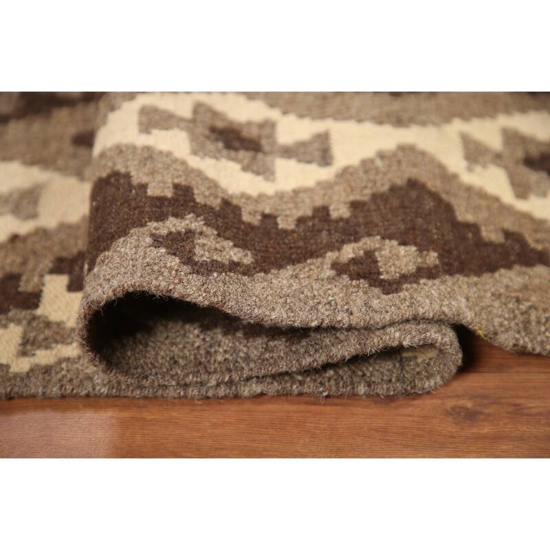 Hand Woven Oriental 100% Wool Carpet Southwestern All-Over Brown Kilim Area Rug - 6' 5'' X 5' 2''