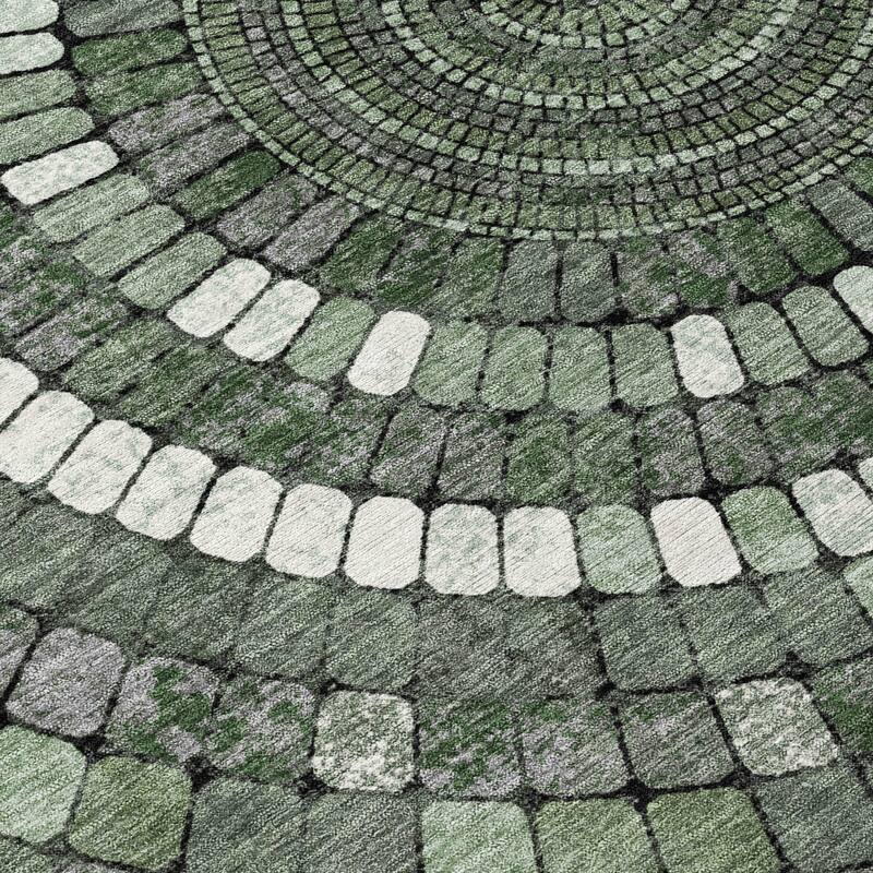 Machine Washable Indoor/Outdoor Contemporary Pinwheel Chantille Rug