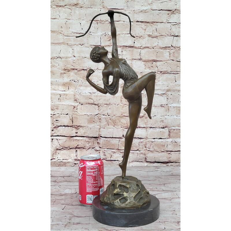 Hand Made Bronze Figure Diana Goddess Of The Hunt From Langer Sculpture Arrow