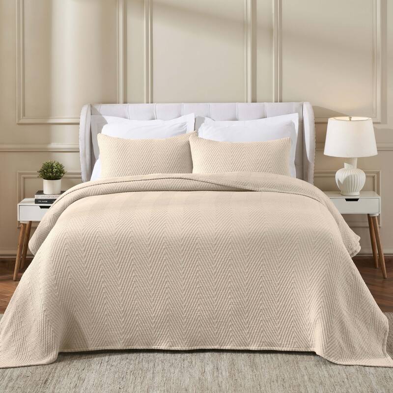 Superior Aswan Cotton Medium Weight Chevron Woven Coverlet