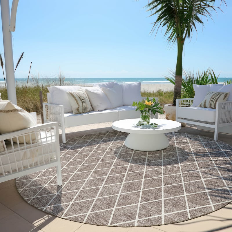 Machine Washable Indoor/ Outdoor Chantille Diamond Trellis Rug - Taupe - 8' x 8'