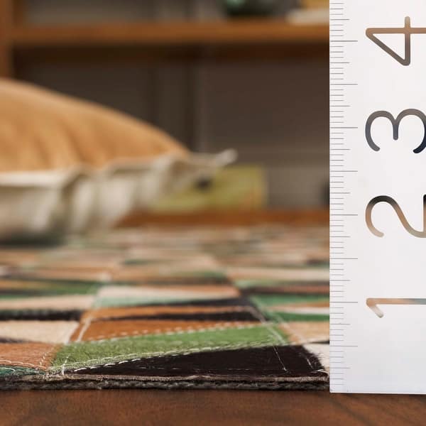 SAFAVIEH Handmade Studio Leather Jurga Contemporary Leather Rug