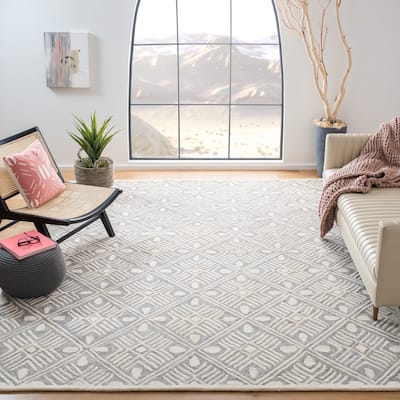 SAFAVIEH Handmade Micro-Loop Catrien Wool Rug