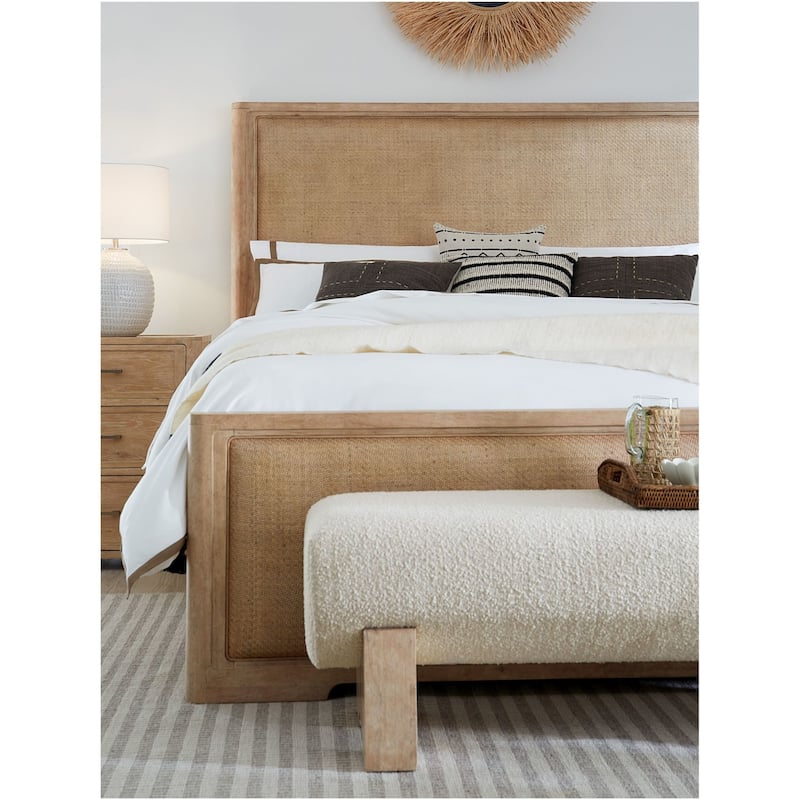 Hooker Furniture 6950-90019-80 Retreat 56" Wide Wood Framed Cotton and