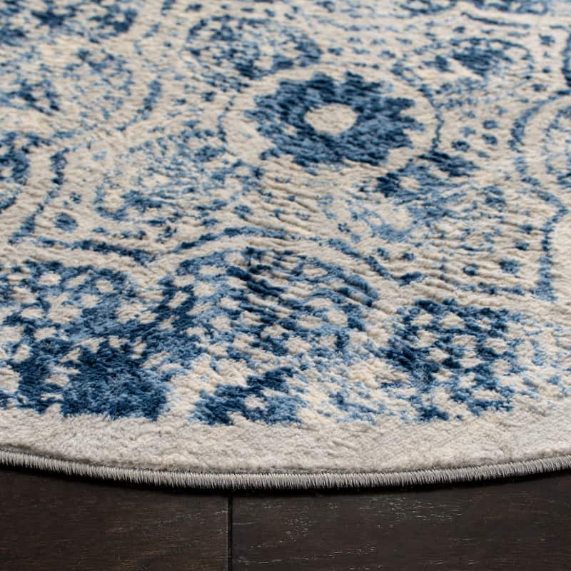 Martha Stewart by SAFAVIEH Faigel Traditional Rug