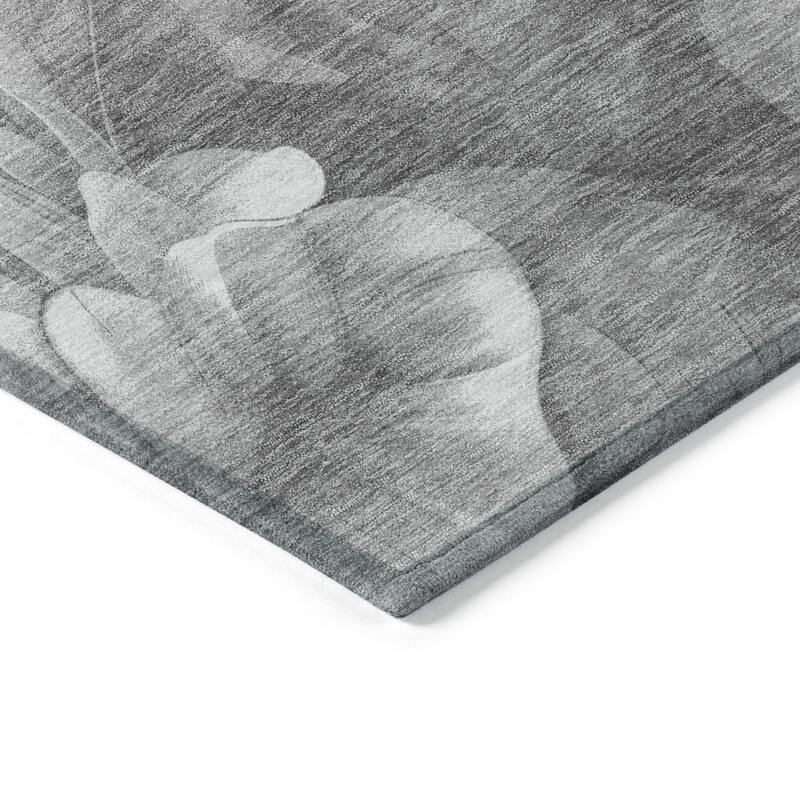 HomeRoots Floral Transitional Rectangle Outdoor Rug