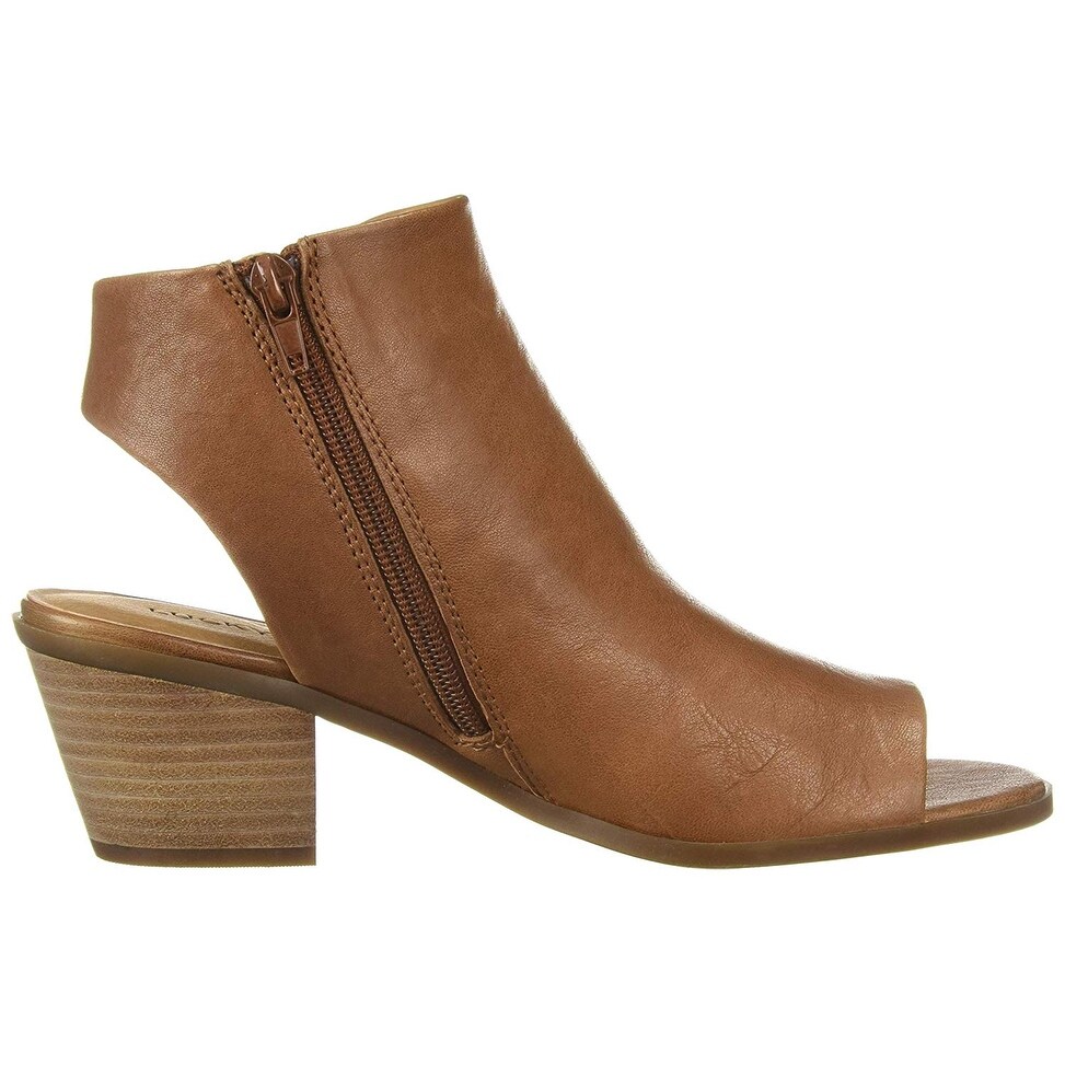 lucky brand baaka shield sandal