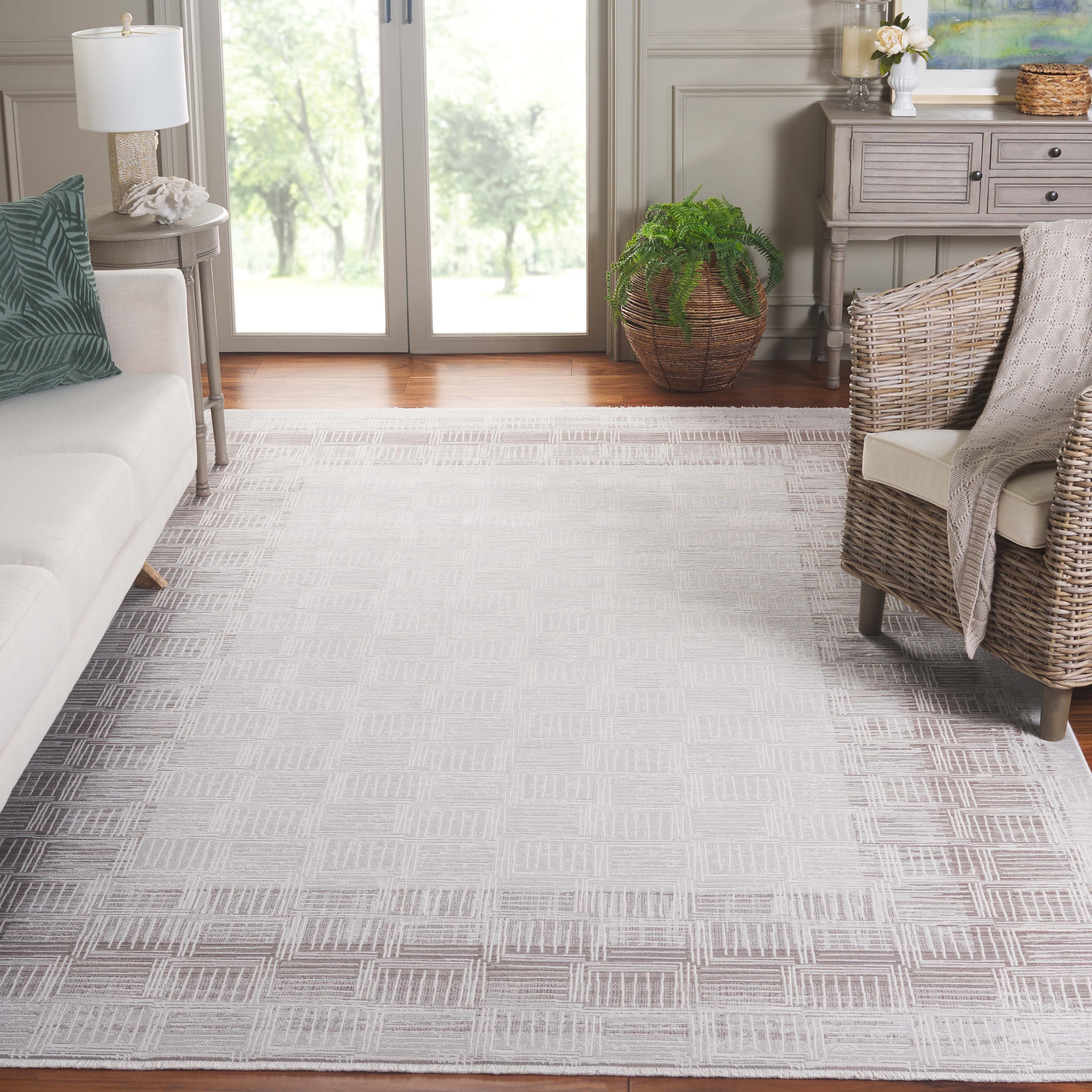 SAFAVIEH Signature Miray Modern Viscose Rug