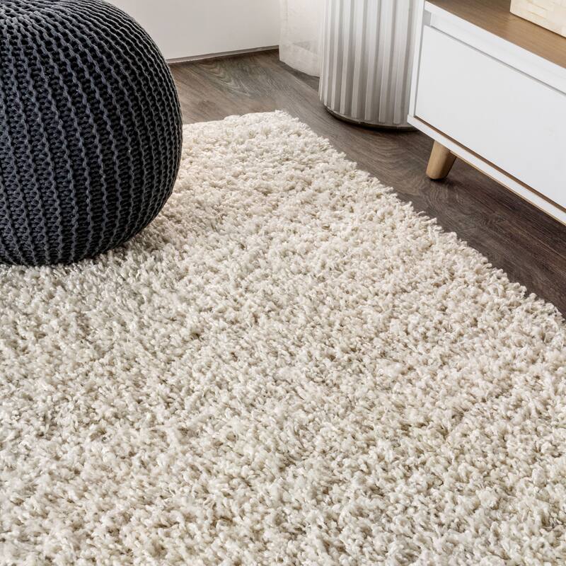 JONATHAN Y Modern Shag Plush Area Rug
