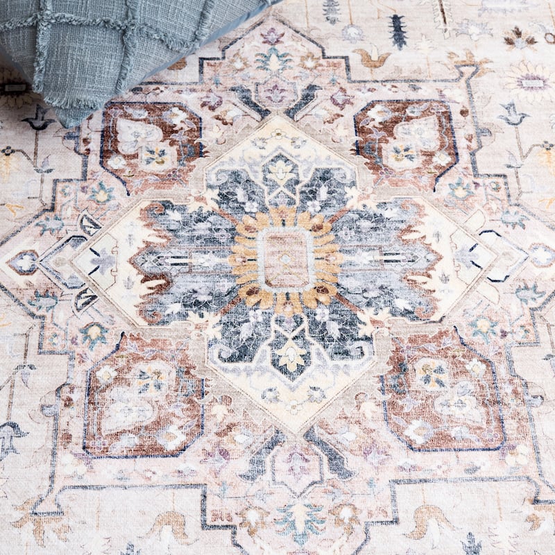 SAFAVIEH Arizona Renie Traditional Rug