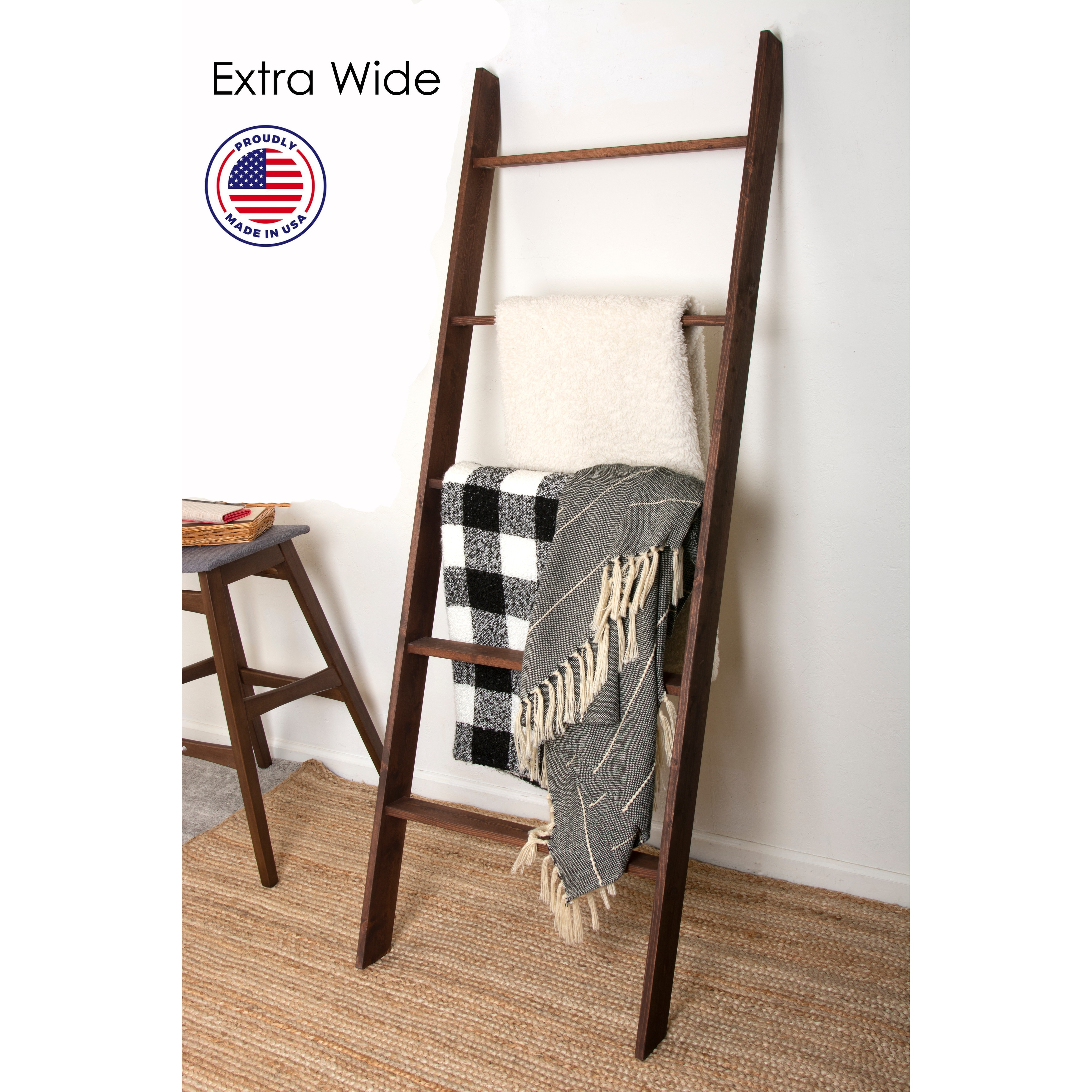 Wide blanket ladder top