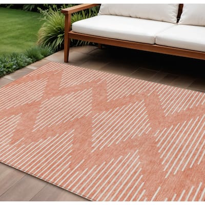HomeRoots Geometric Transitional Rectangle Outdoor Rug