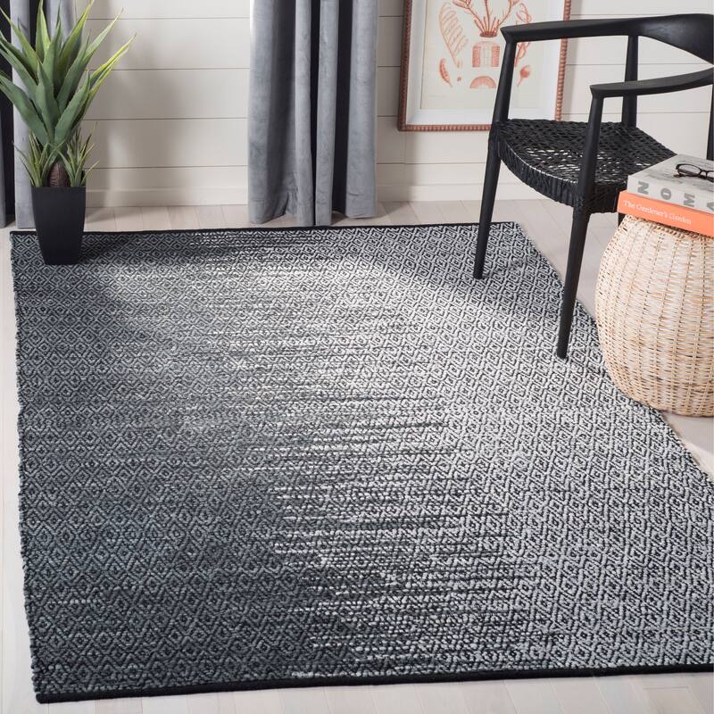 SAFAVIEH Handmade Vintage Boho Leather Denita Modern Stripe Leather - 8' x 10' - Light Grey/Charcoal - Runner/Rectangle