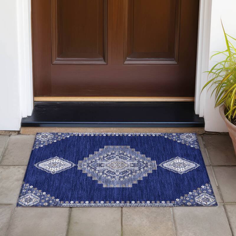 Machine Washable Indoor/ Outdoor Boho Traditional Chantille Rug - Navy - 1'8" x 2'6"
