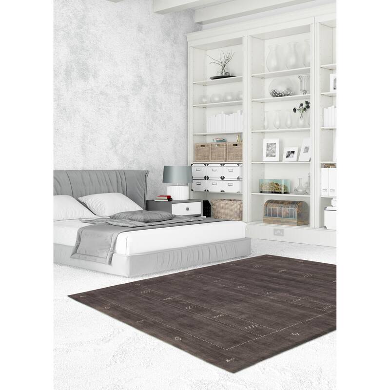 Kashkuli Gabbeh Grey Rug 6'7" x 9'8" - 6'7 x 9'8